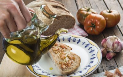 Aceite de oliva virgen extra: 12 beneficios de incluirlo en tu dieta